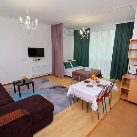 Уютные И Комфортные Квартиры В Жк Манхэттен Apartman Almati Kültér fotó